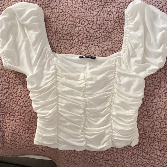 White Short Sleeve Top - Picture 1 of 4